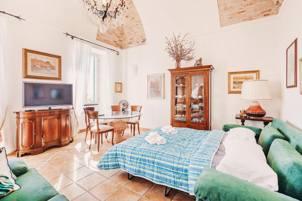 Appartamento Fronte Mare A Ospedaletti By Wonderful Italy Exterior photo