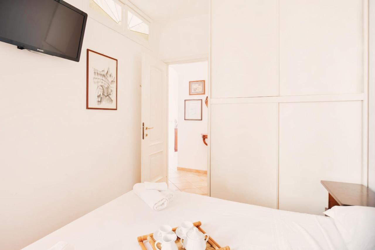 Appartamento Fronte Mare A Ospedaletti By Wonderful Italy Exterior photo